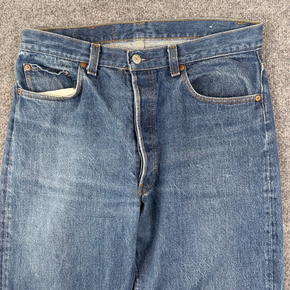 VTG 80s Levis 501 Jeans Mens FITS 34x34 Blue Faded Denim STF 0000 Made in USA